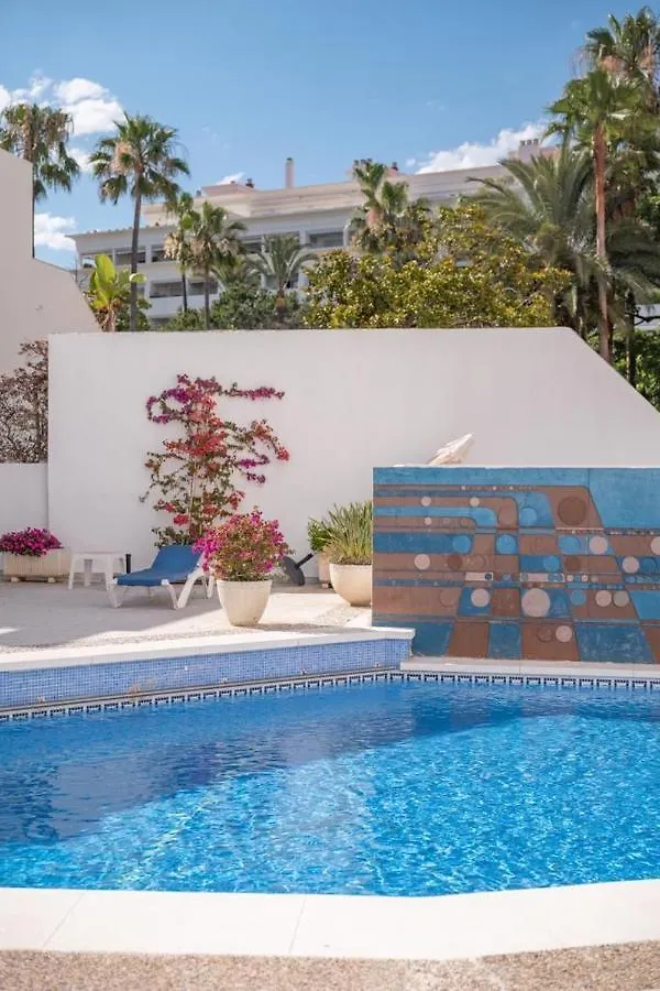Las Palmas 1 Marbella Apartment